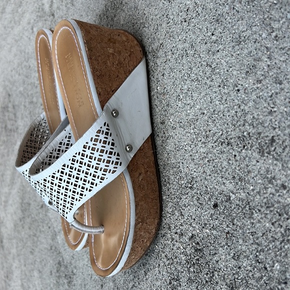 EUC Kenneth Cole wedge sandals - Picture 2 of 5